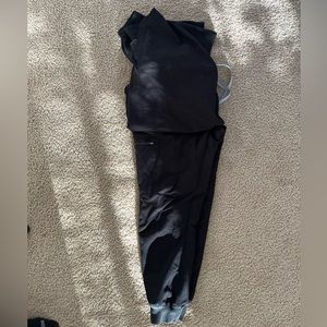 SET!! Figs scrubs size large both top and bottom
